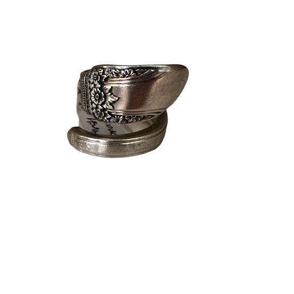 Size 8 Sterling Silver Plated Spoon Rings 1947 First Love Pattern - Picture 9 of 10